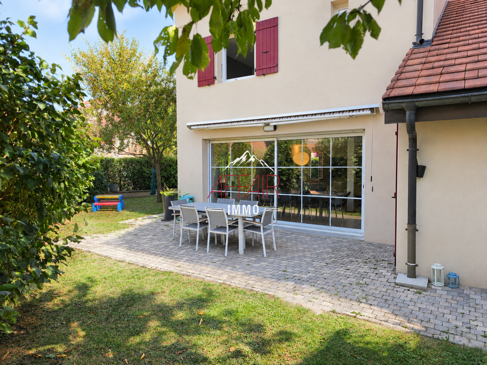 Maison 5 pièces 139 m² · à Beaumont · 138,9 m² · 710 000 €